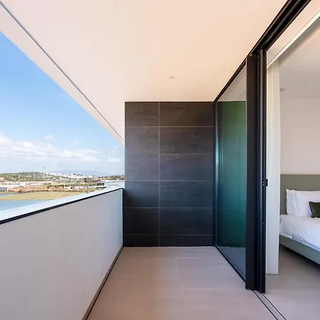 Tideview - Marina Retreat *