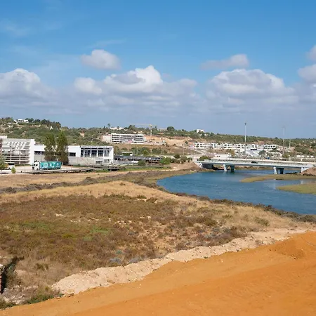 Tideview - Marina Retreat *