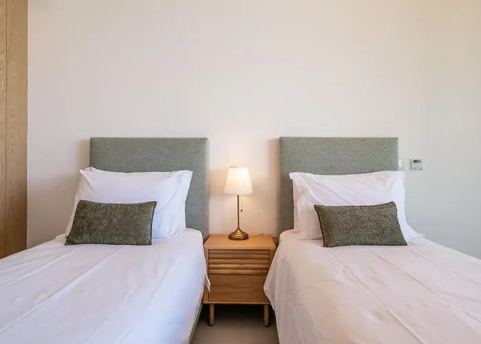 Tideview - Marina Retreat