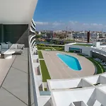 Tideview - Marina Retreat דירה