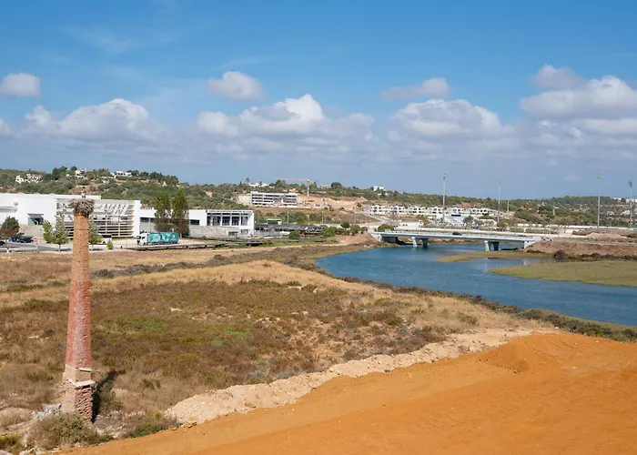 Tideview - Marina Retreat *